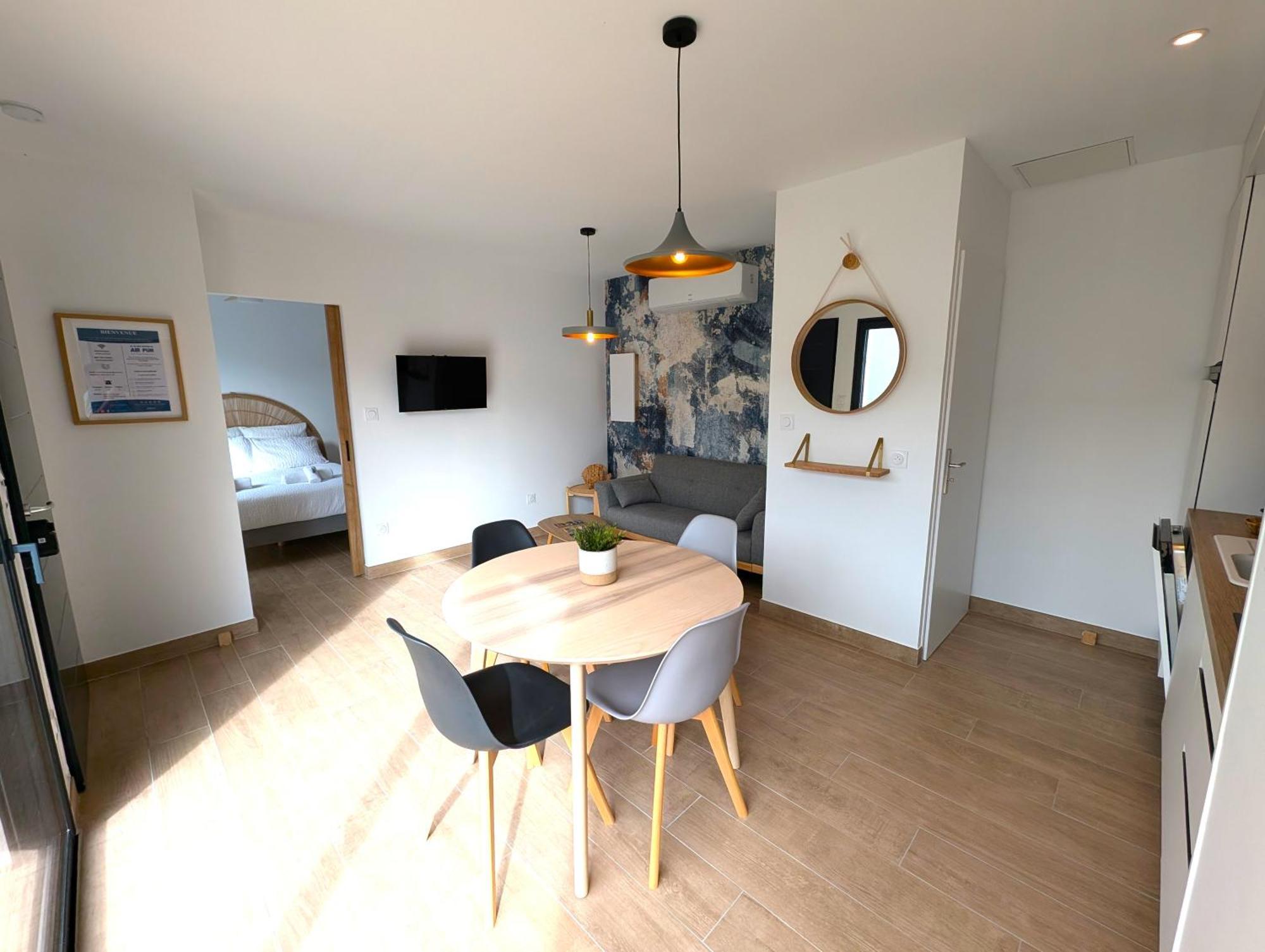 Daya Lodge. L'Isle-sur-la-Sorgue Bagian luar foto