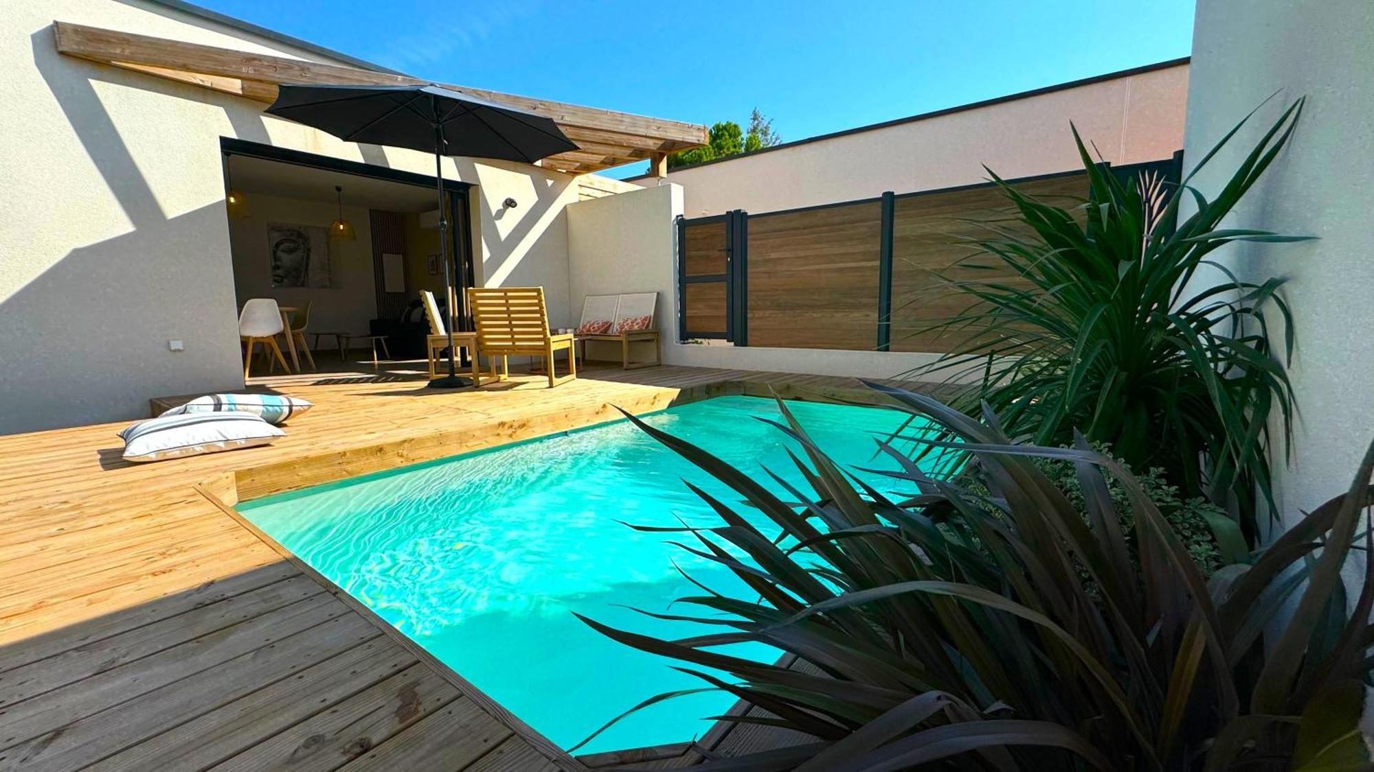 Daya Lodge. L'Isle-sur-la-Sorgue Bagian luar foto